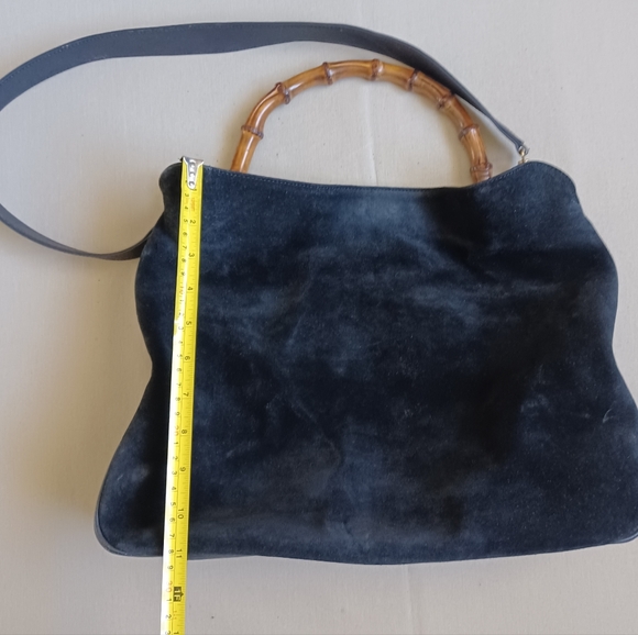 Gucci Bamboo Black Suede Bag - Picture 13 of 14